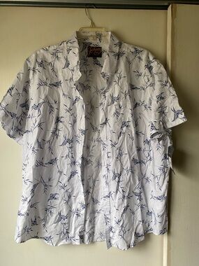 Johnny Bigg-Men's White Short-Sleeve Linen Shirt with Navy Bamboo Print